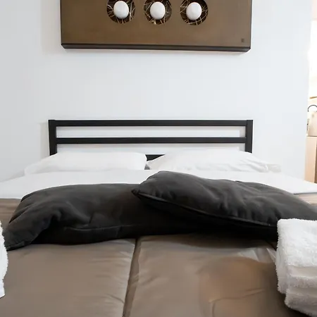 Roka Apartment