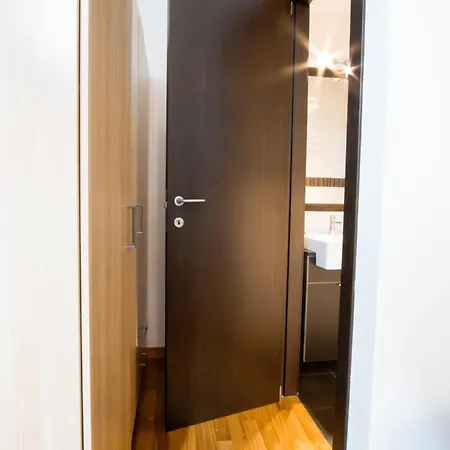 Apartment Roka