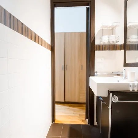 Roka Apartment